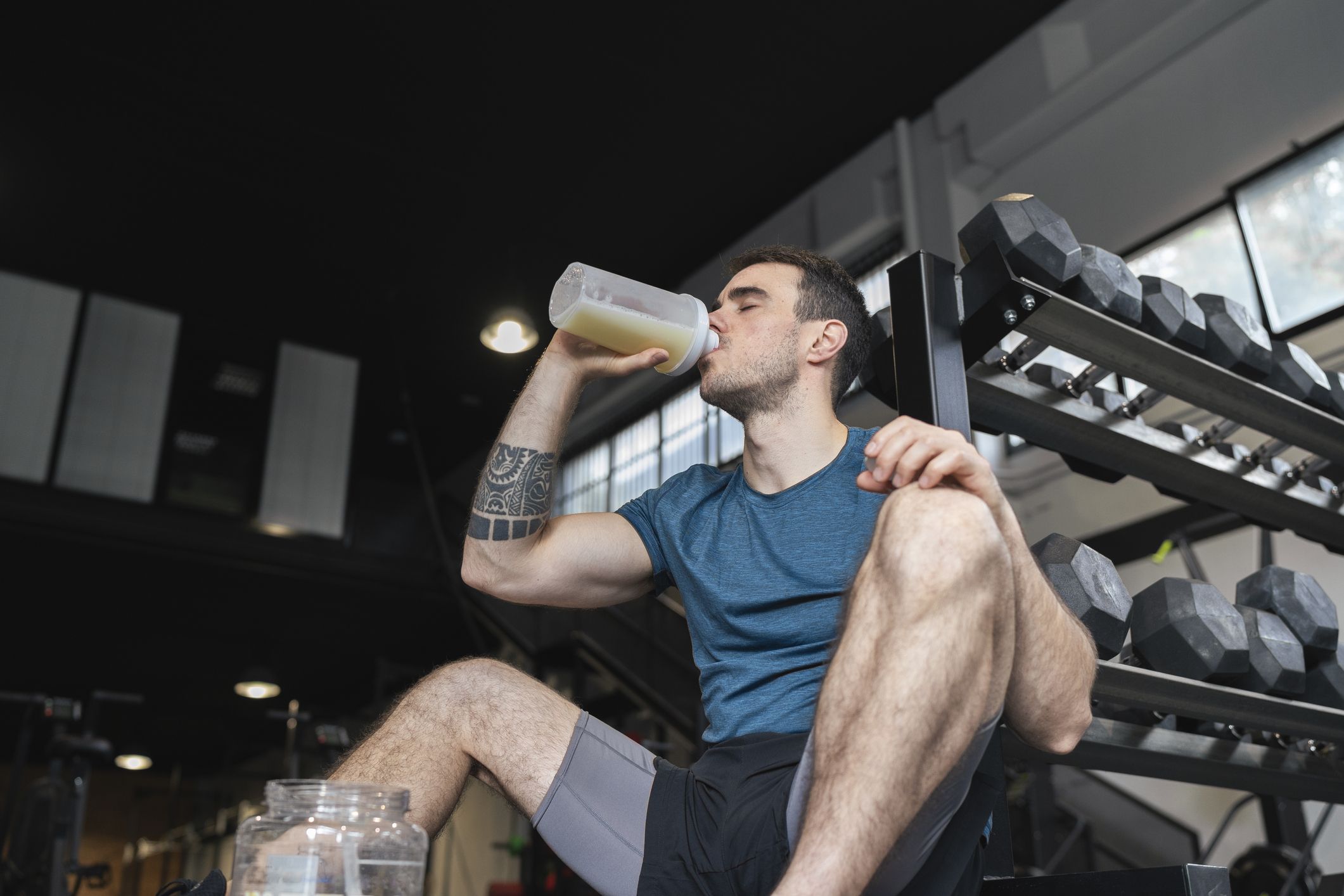 5 Benefits of Whey for Workouts Backed by Science