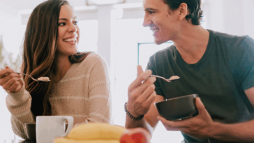 Health10 min read9 Simple Eating Habits That Boost Energy and Performance