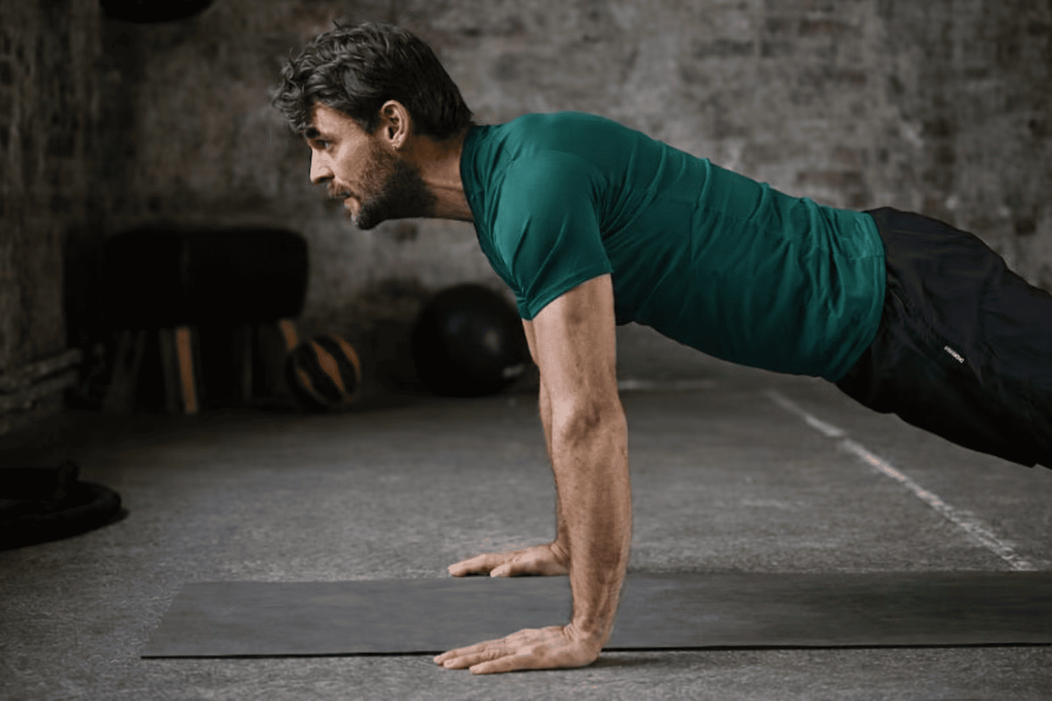 7 Bodyweight Exercises for Beginners That Teach Form First