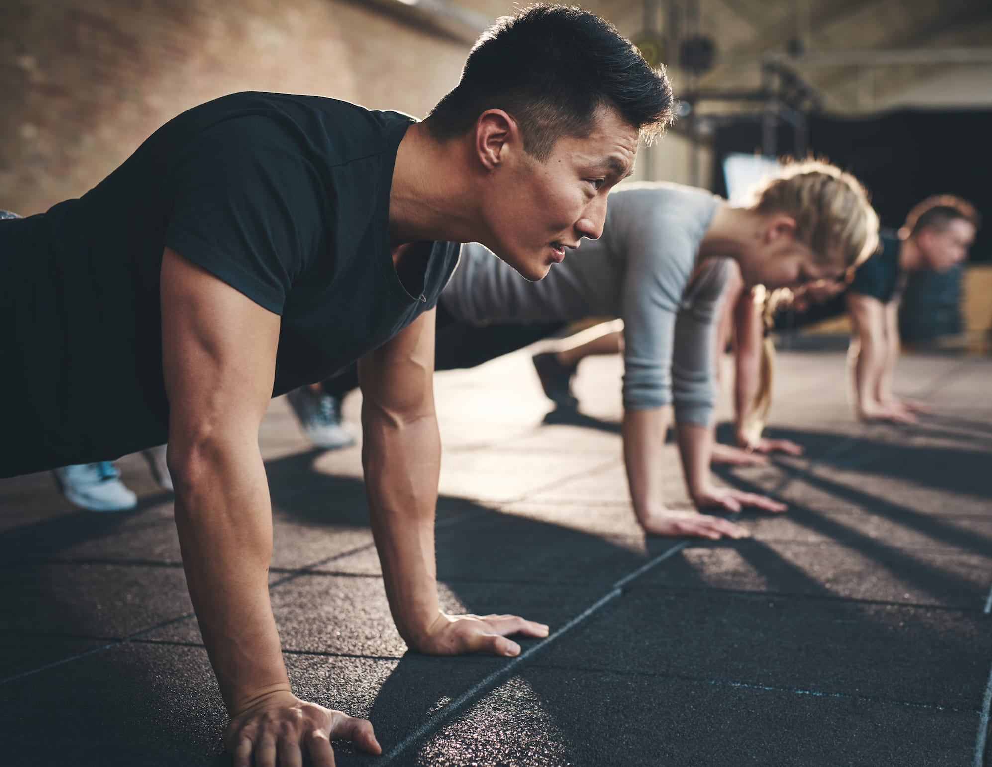 6 Calisthenics Progressions to Finally Get Your First Pull-Up