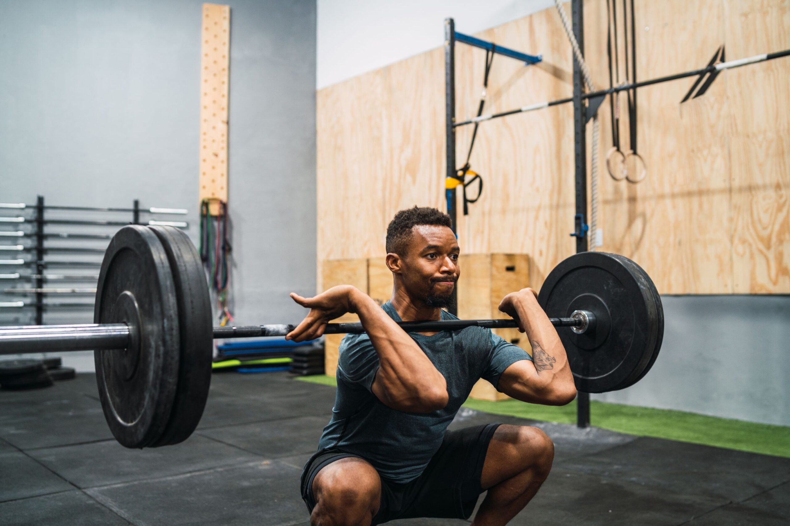6 Weightlifting Basics That Fix Your Squat, Deadlift, and Press