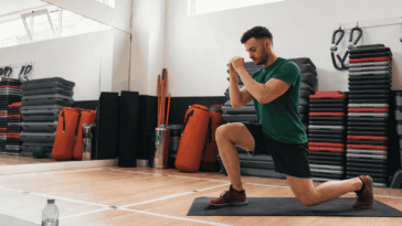 6 CrossFit Warm-Ups That Make Your First 5 Minutes Feel Less Like Survival